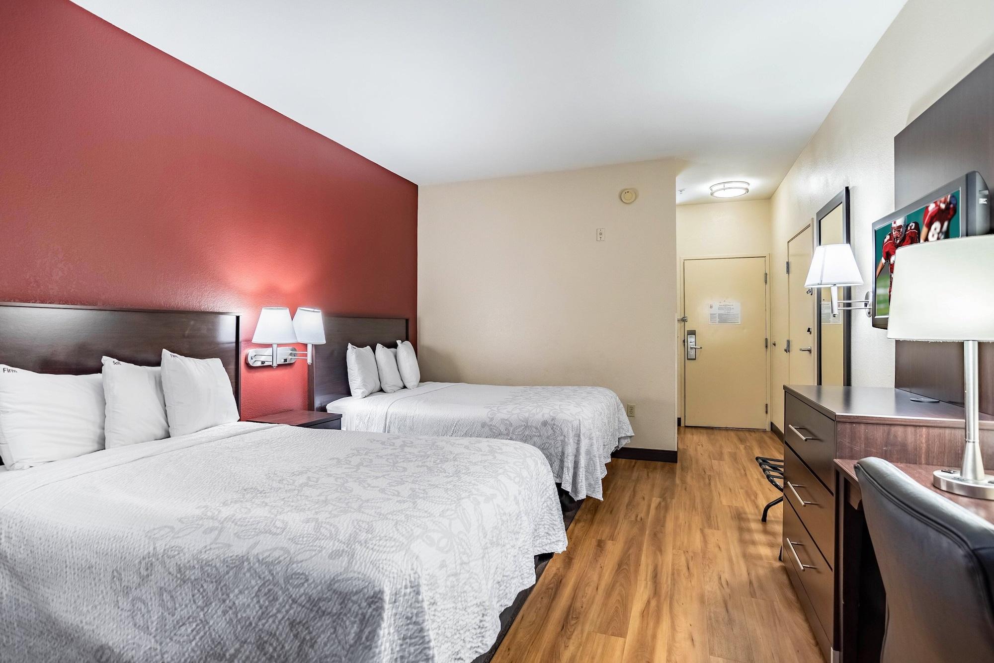 Red Roof Inn Plus+ Austin South Exterior photo