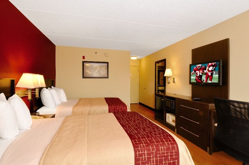 Red Roof Inn Plus+ Austin South Exterior photo