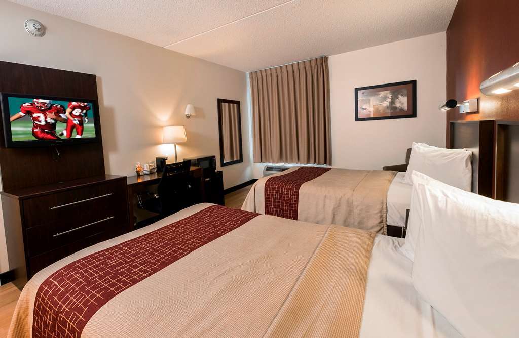 Red Roof Inn Plus+ Austin South Room photo